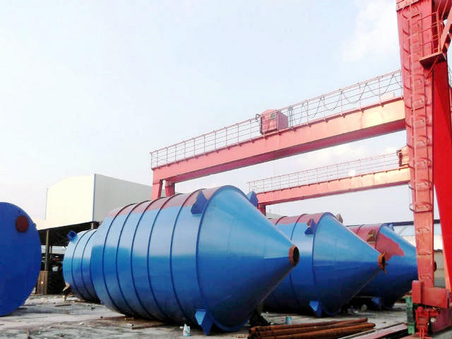 200吨水泥罐现场
